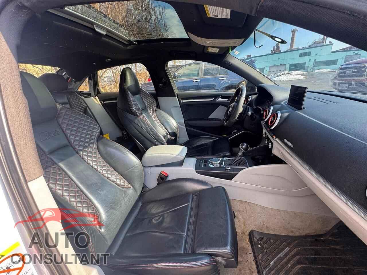 AUDI A3 2015 - WAUEFGFF8F1016066