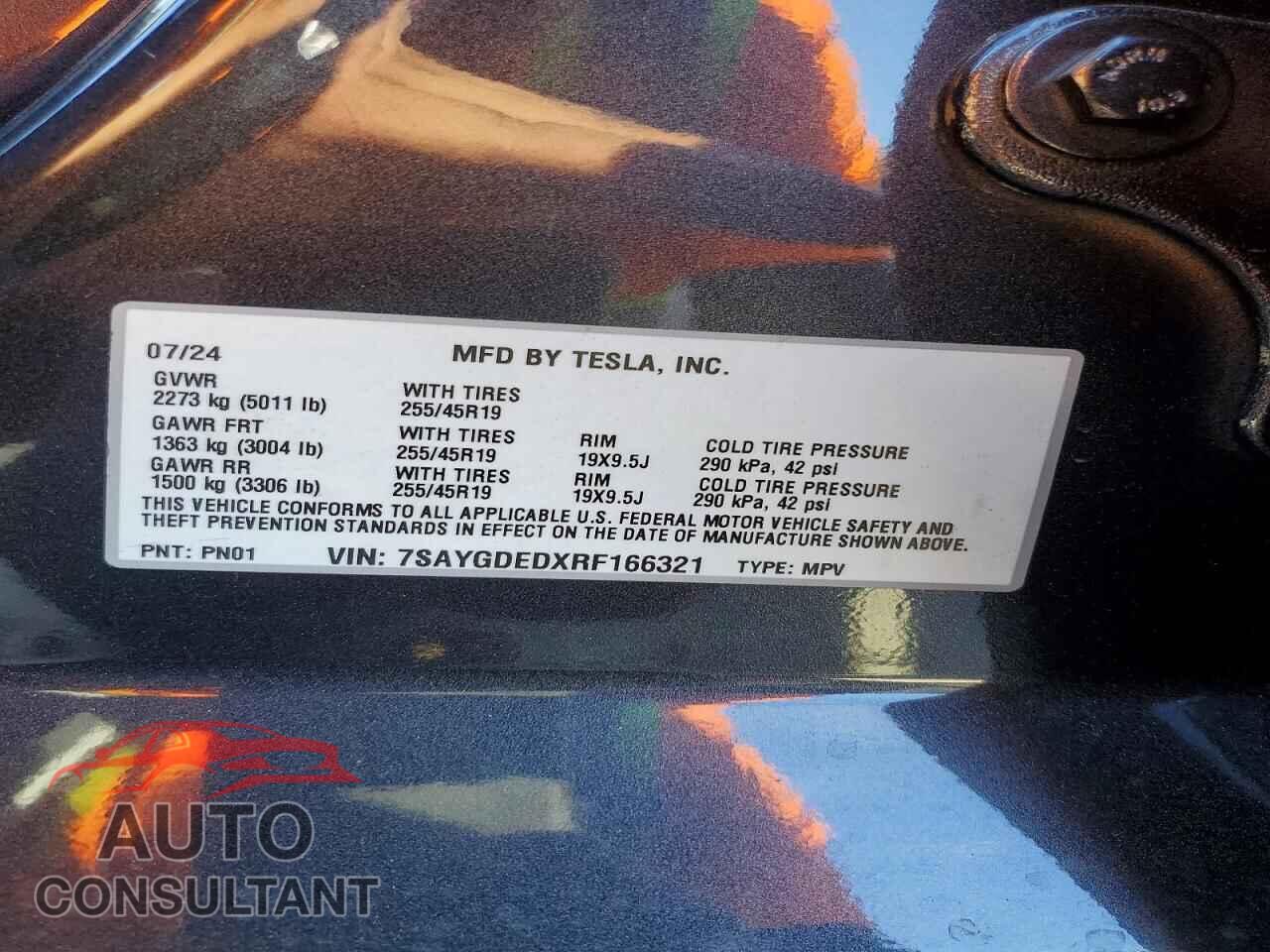 TESLA MODEL Y 2024 - 7SAYGDEDXRF166321