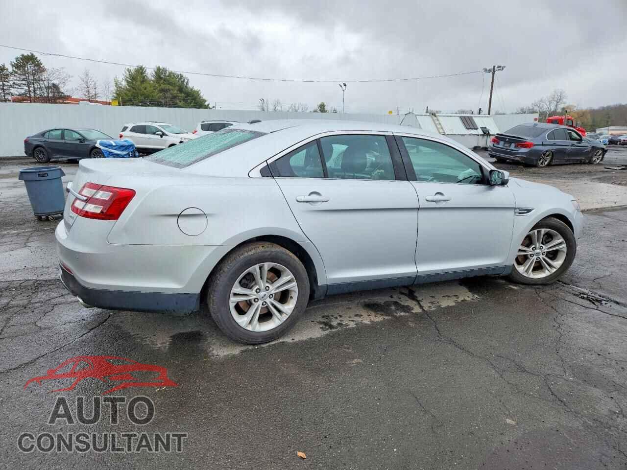 FORD TAURUS 2015 - 1FAHP2E84FG182297