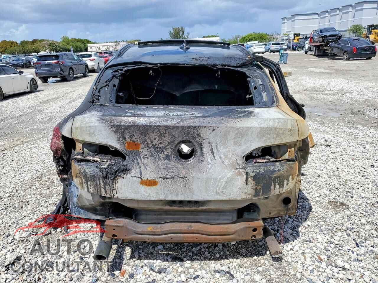 BMW X4 2020 - 5UX2V1C07L9D00518