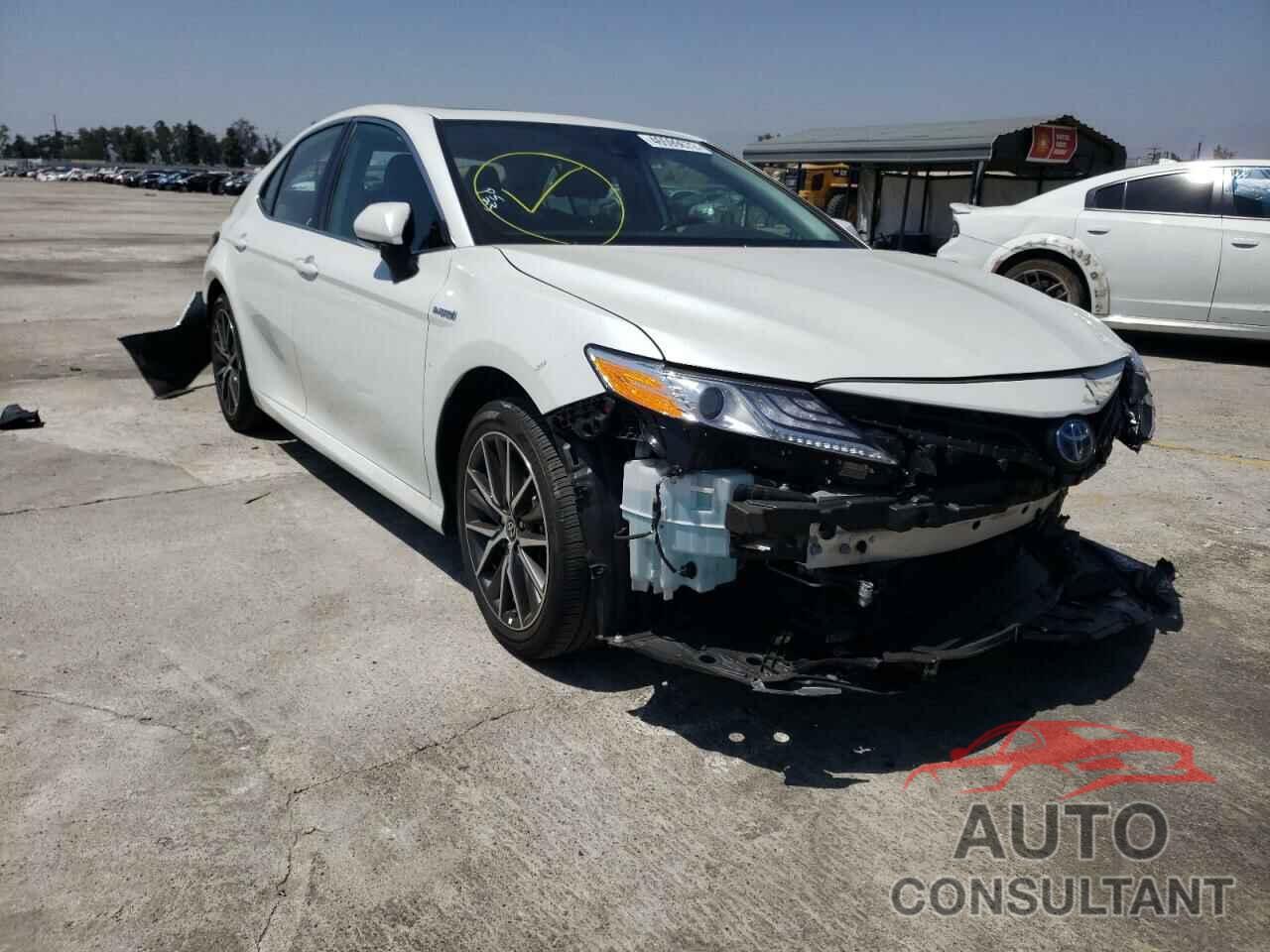 TOYOTA CAMRY 2021 - 4T1F31AK3MU021183