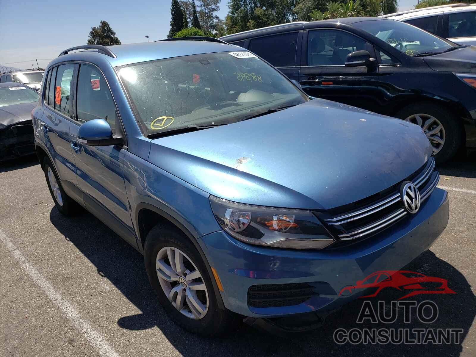 VOLKSWAGEN TIGUAN 2017 - WVGAV7AX3HK026128