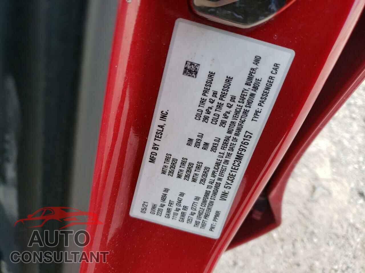 TESLA MODEL 3 2021 - 5YJ3E1EC3MF976157