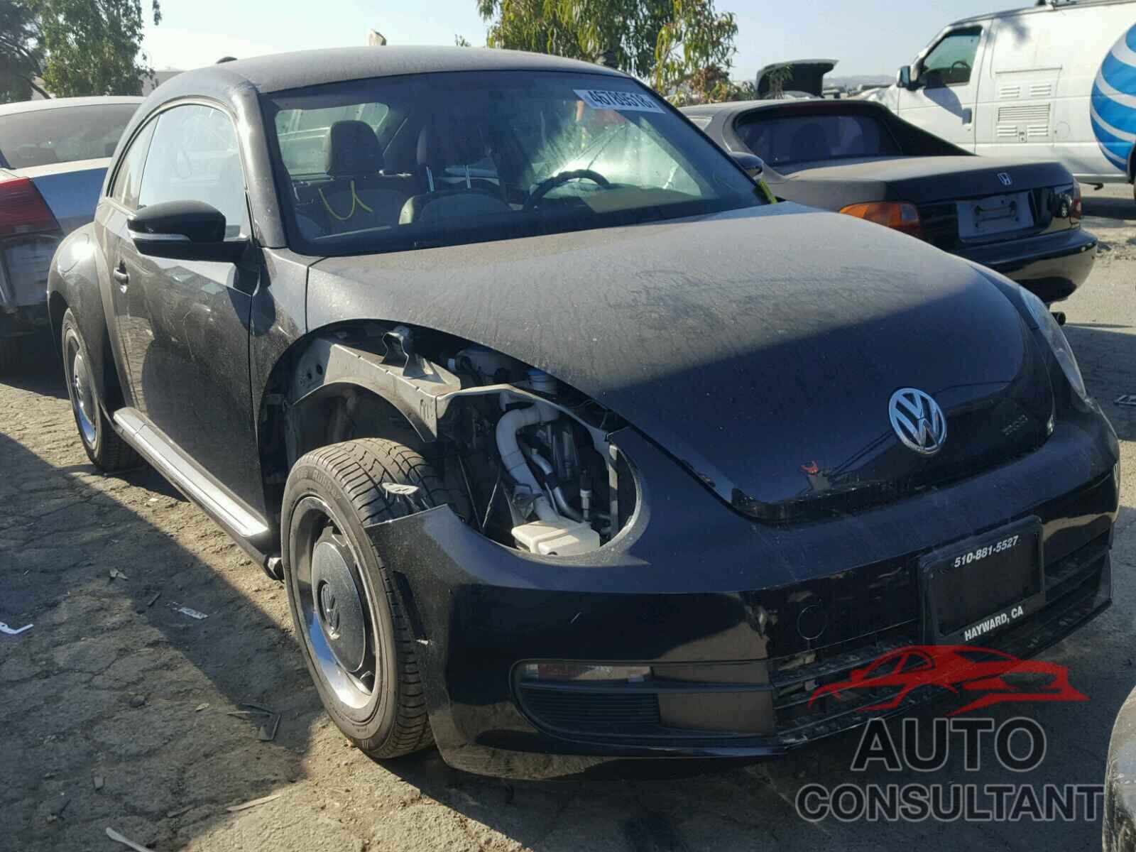 VOLKSWAGEN BEETLE 2015 - 3VWF17AT6FM652620