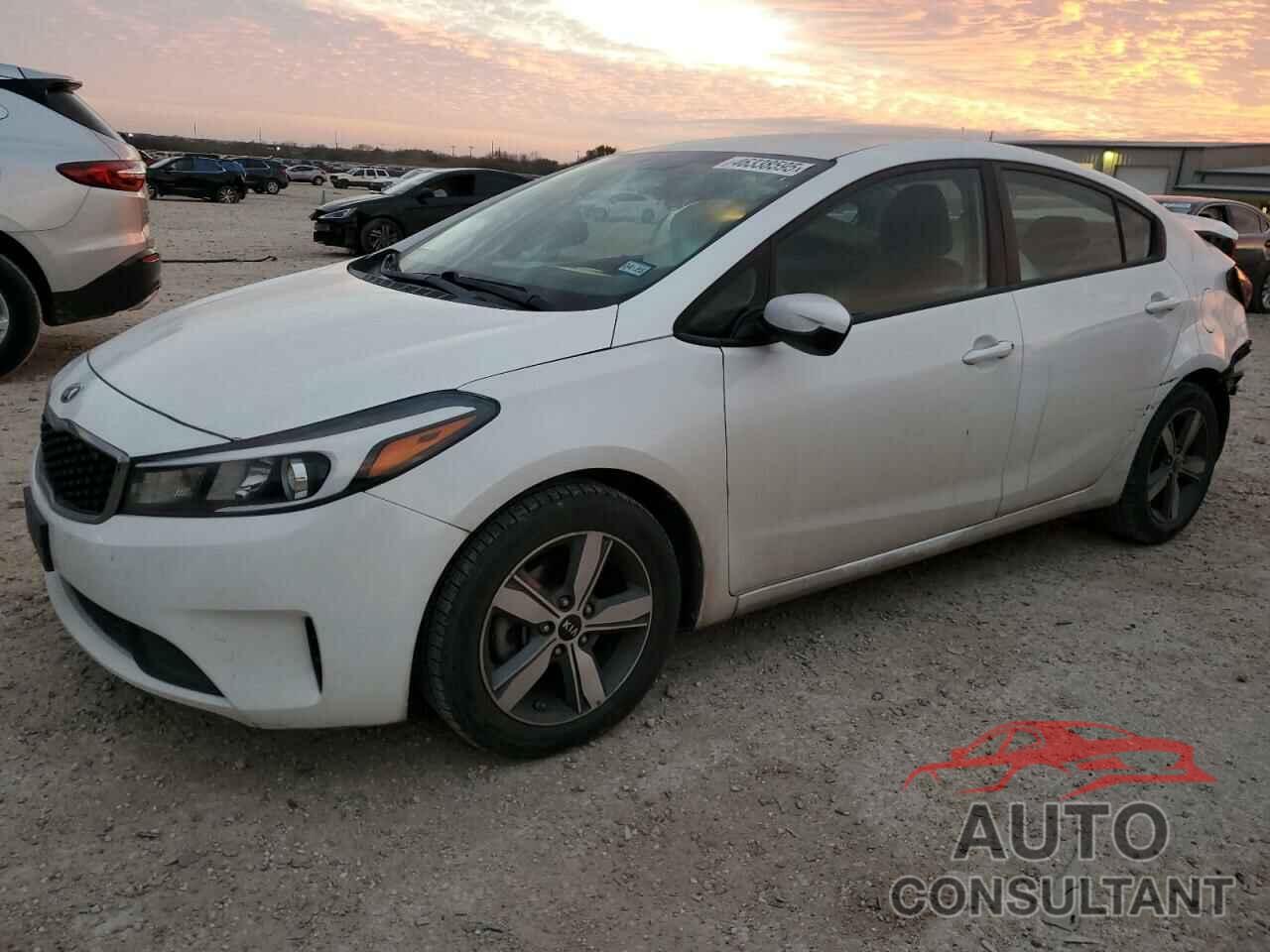 KIA FORTE 2018 - 3KPFL4A70JE261108