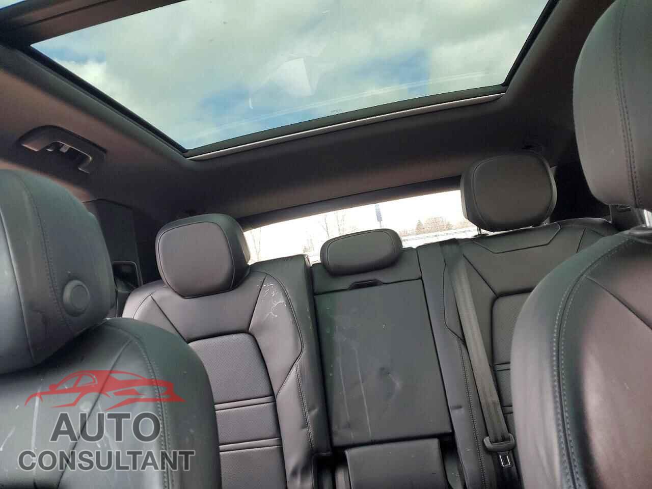 PORSCHE CAYENNE 2021 - WP1AE2AY5MDA24717