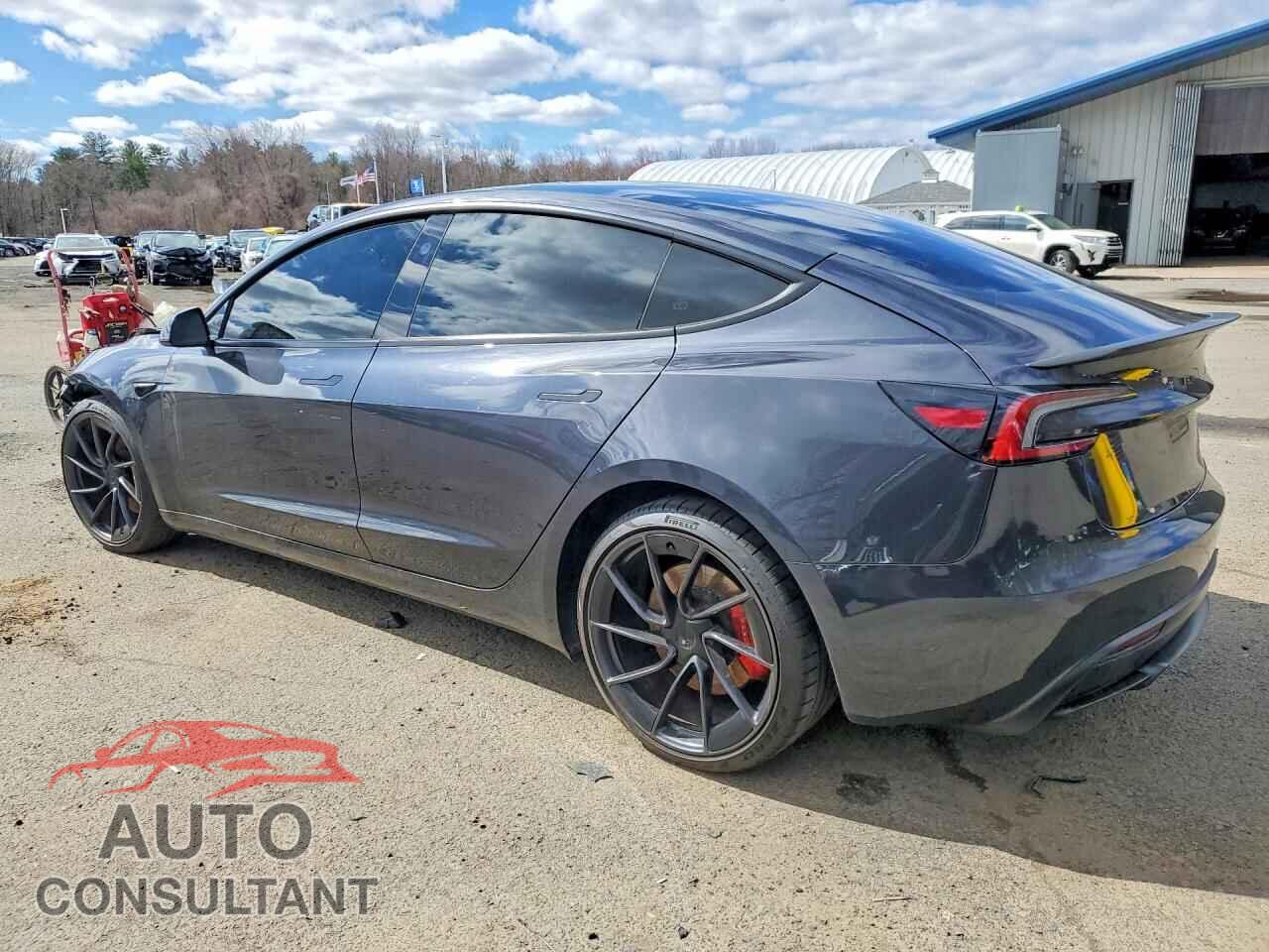 TESLA MODEL 3 2024 - 5YJ3E1ET9RF898880
