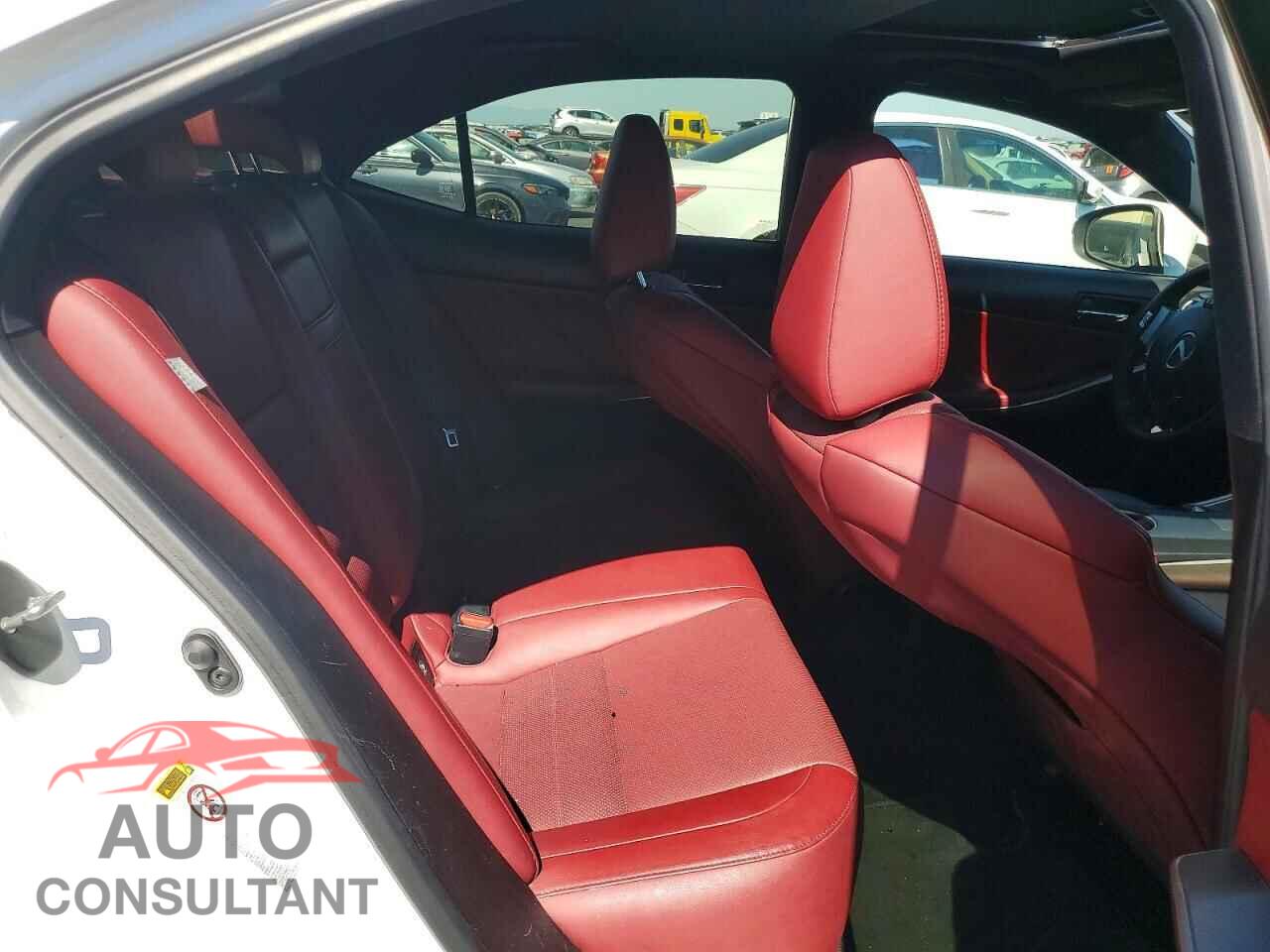 LEXUS IS 2016 - JTHBA1D22G5003534
