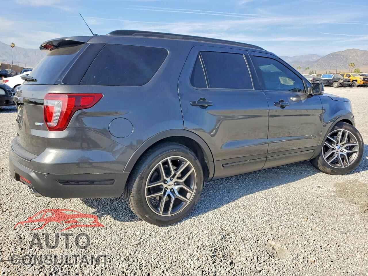 FORD EXPLORER 2018 - 1FM5K8GT3JGB18532