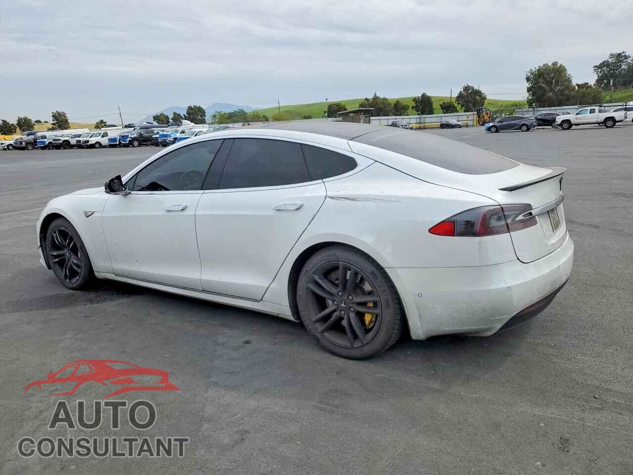 TESLA MODEL S 2016 - 5YJSA1E18GF155873