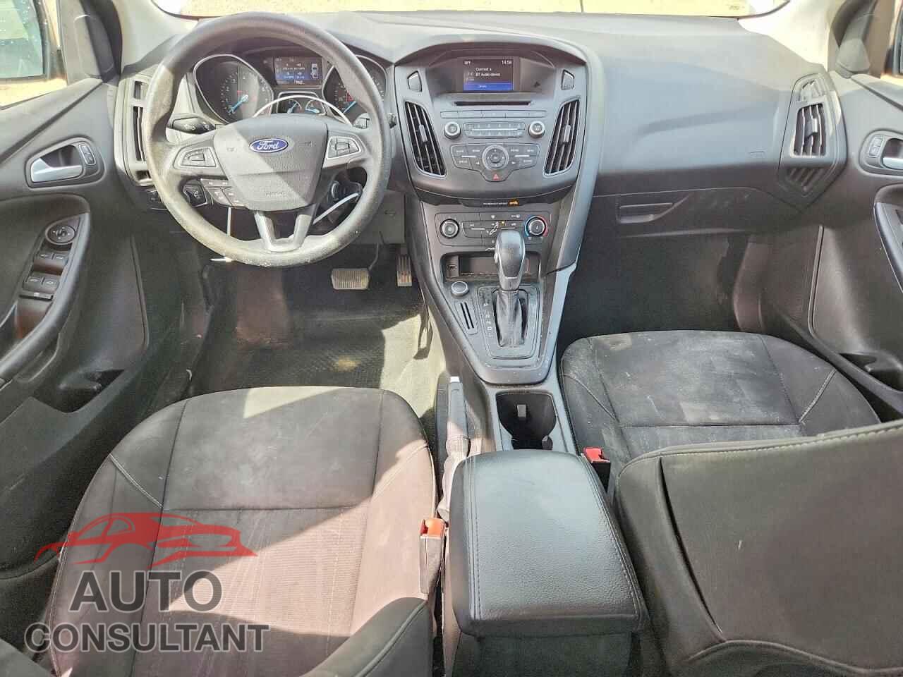 FORD FOCUS 2017 - 1FADP3K21HL224858
