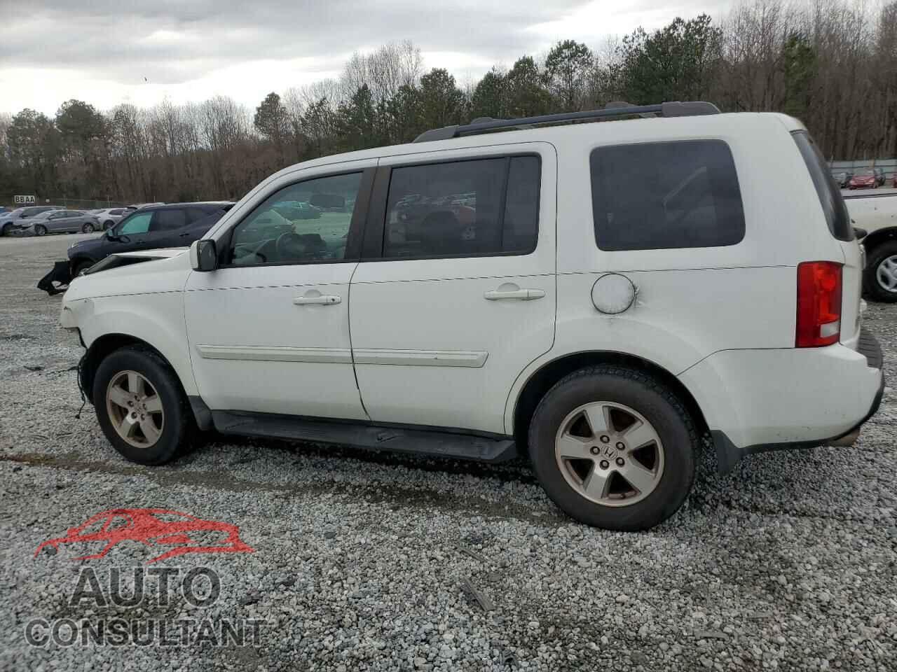 HONDA PILOT 2011 - 5FNYF3H77BB005236