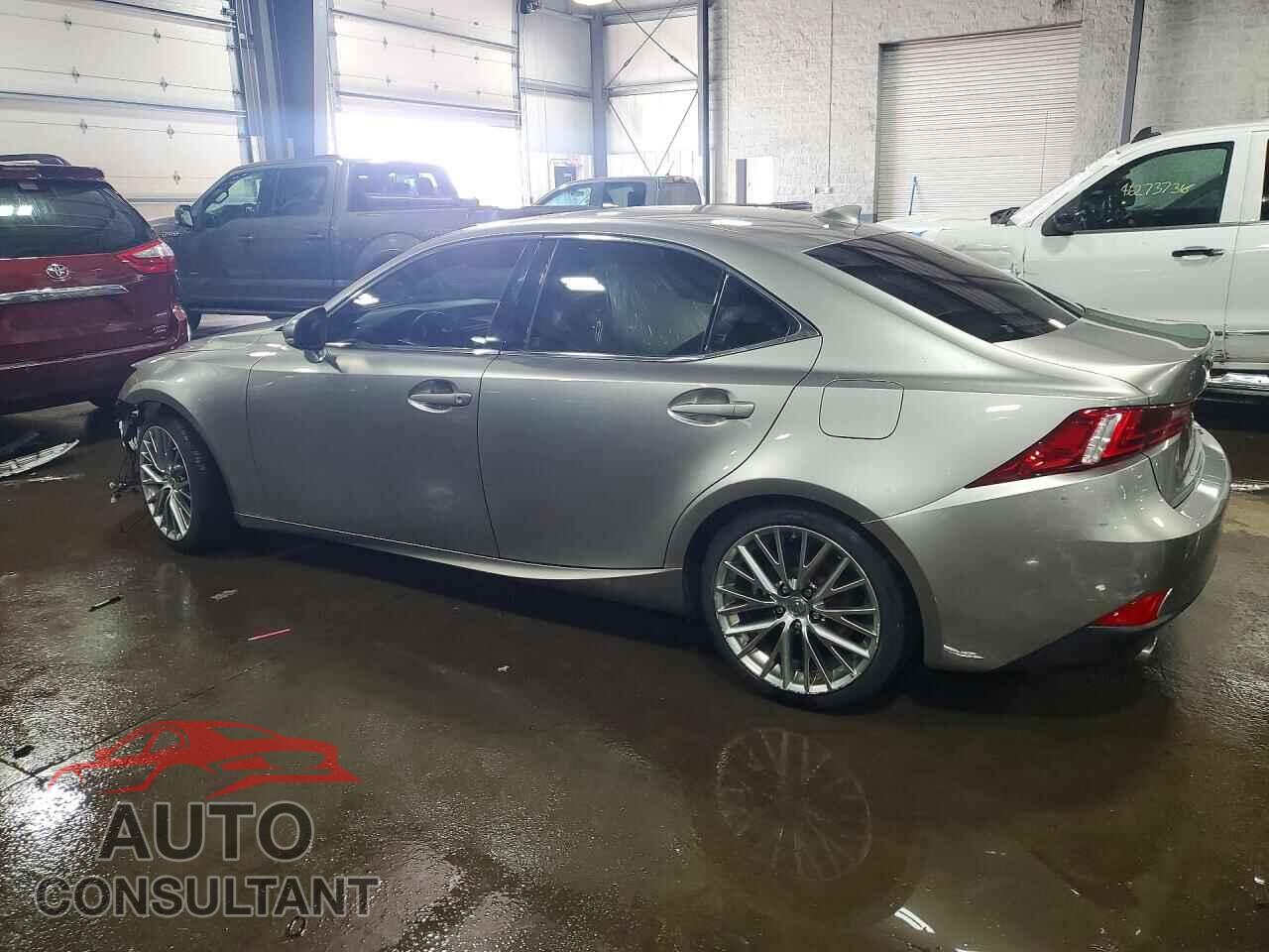 LEXUS IS 2014 - JTHCF1D24E5007295