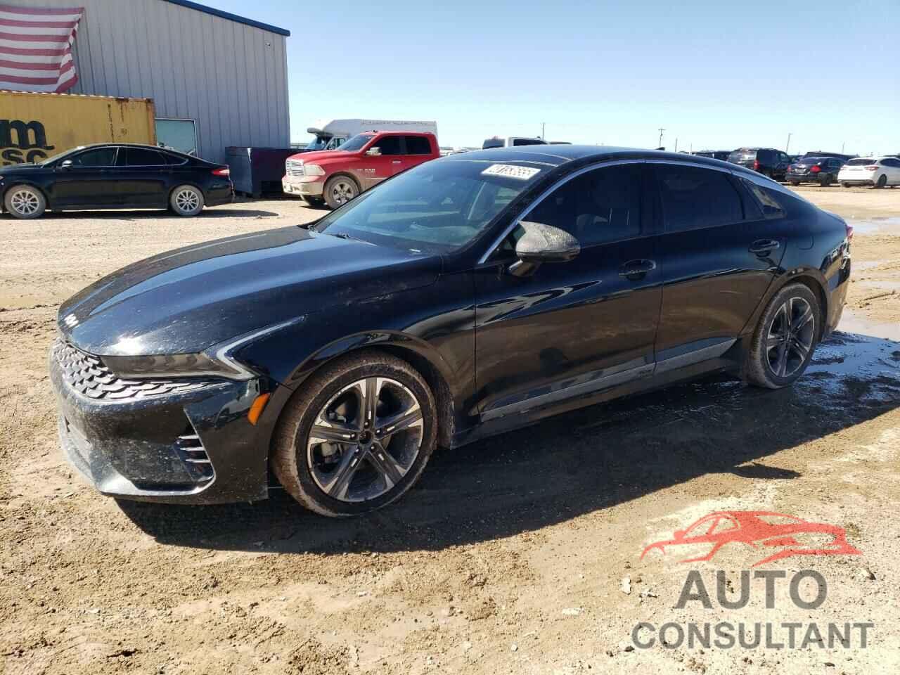 KIA K5 2022 - 5XXG34J27NG126228