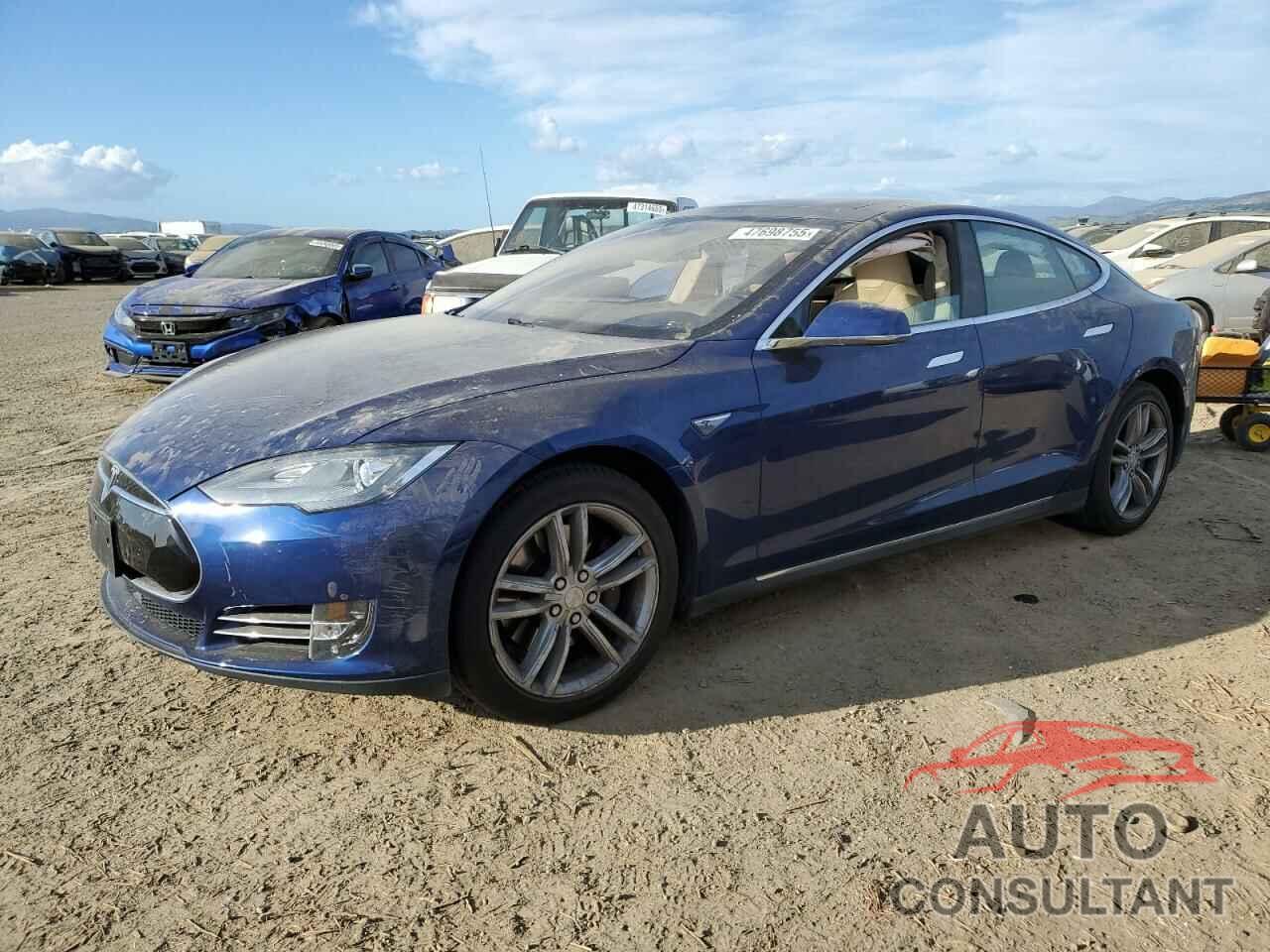 TESLA MODEL S 2015 - 5YJSA1E15FF113885