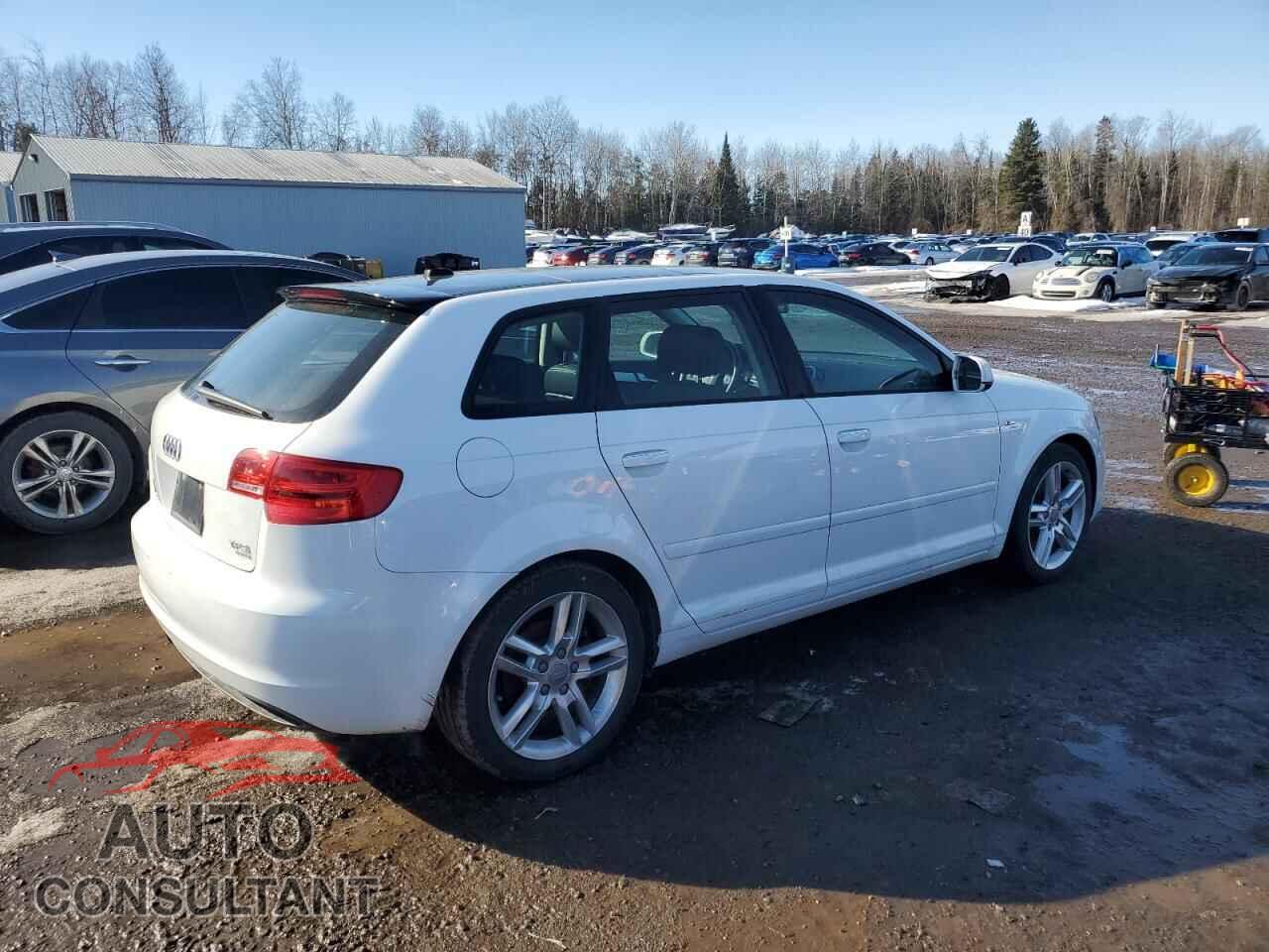 AUDI A3 2011 - WAUDFCFM3BA163375