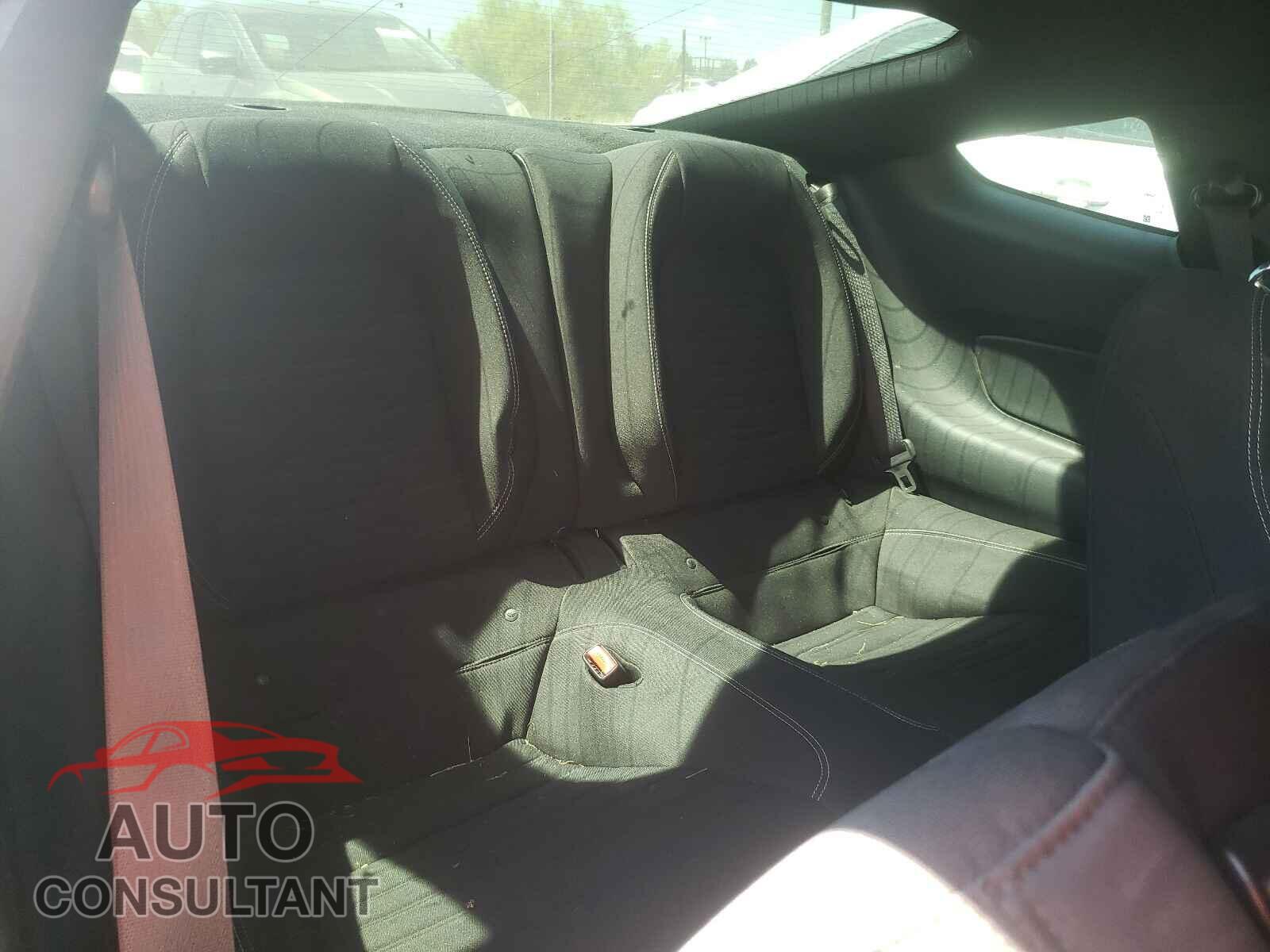 FORD MUSTANG 2017 - 1FA6P8CF5H5202857