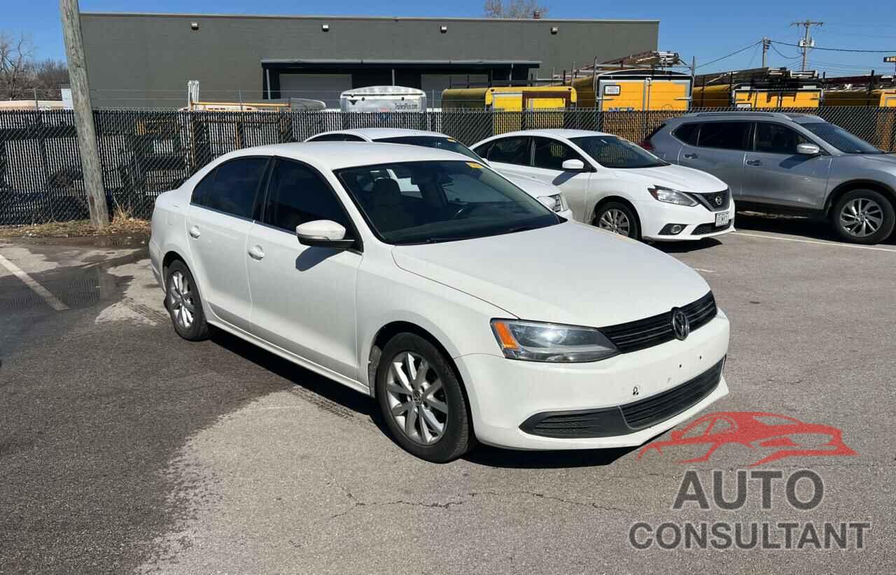 VOLKSWAGEN JETTA 2014 - 3VWD07AJ4EM384125