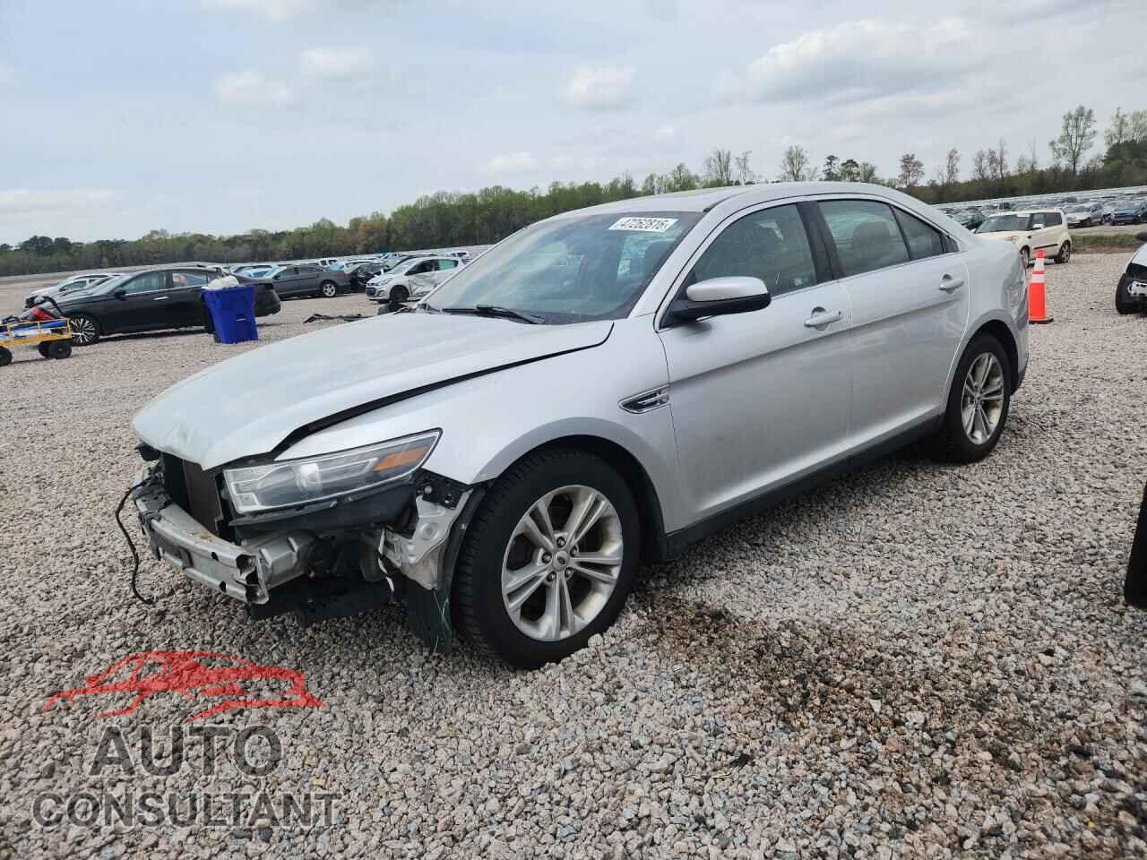FORD TAURUS 2015 - 1FAHP2E87FG123583