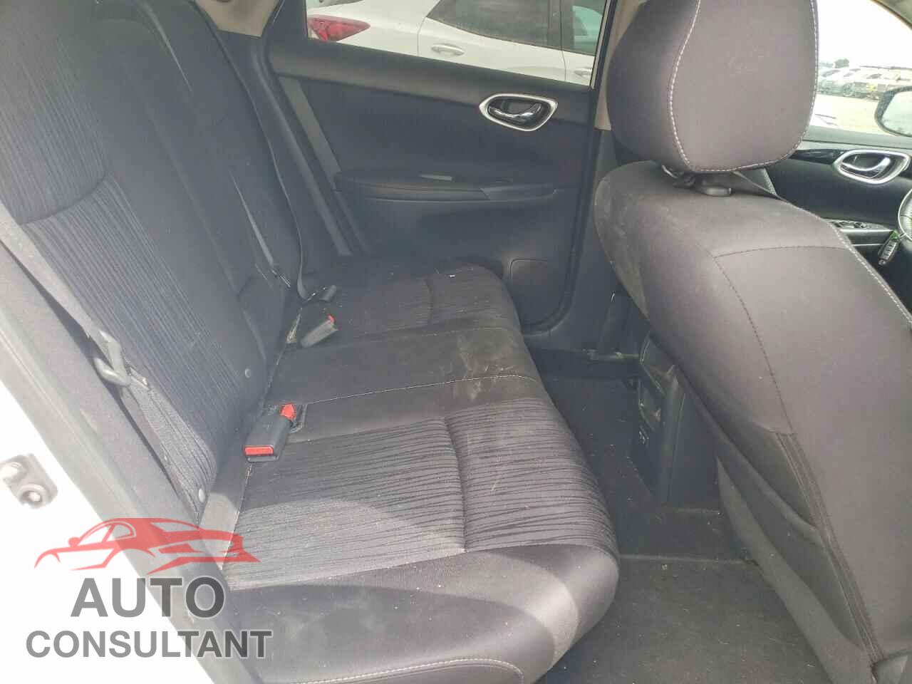 NISSAN SENTRA 2019 - 3N1AB7AP3KL603083