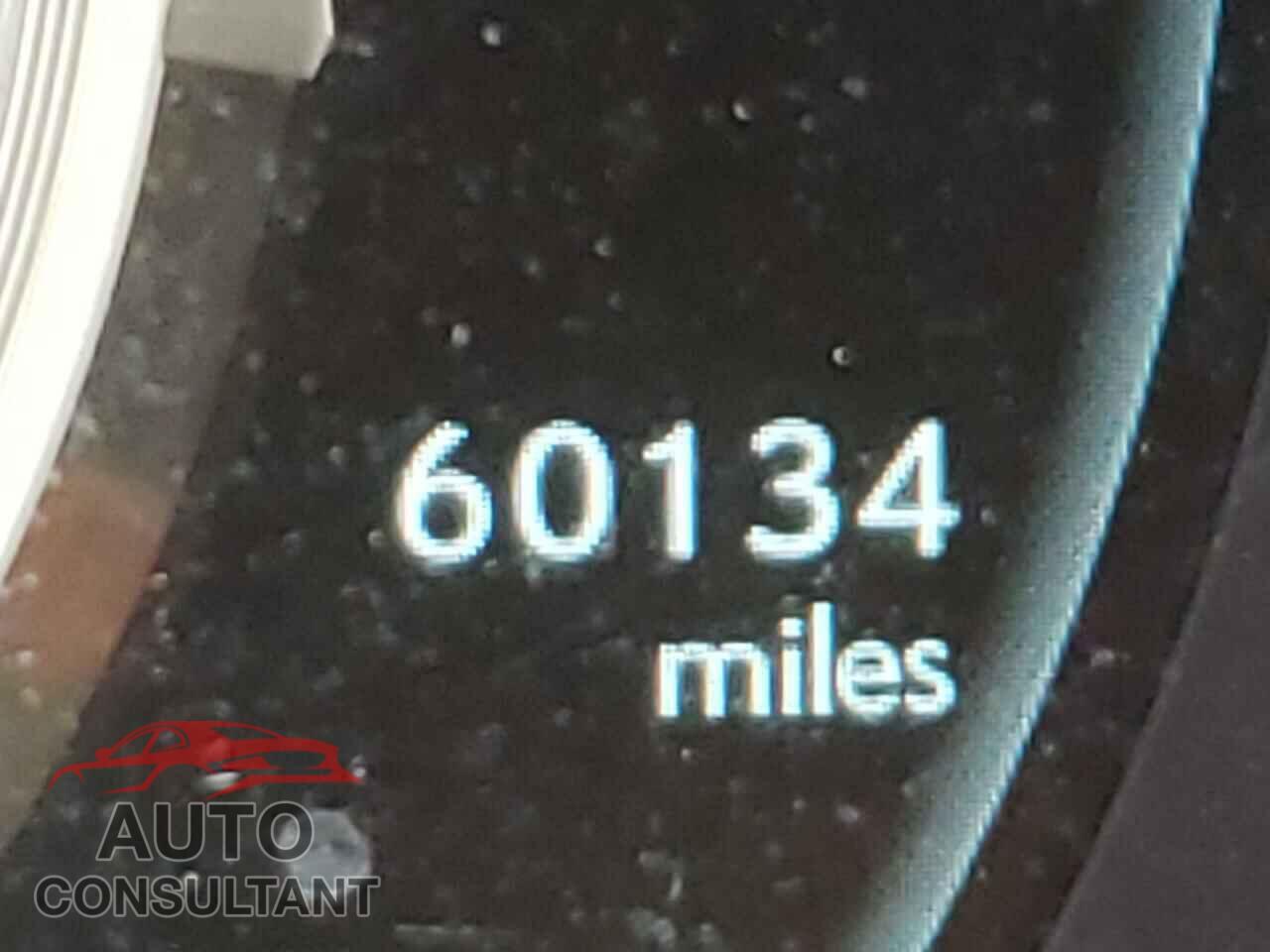 LEXUS IS 2016 - JTHBA1D20G5031221