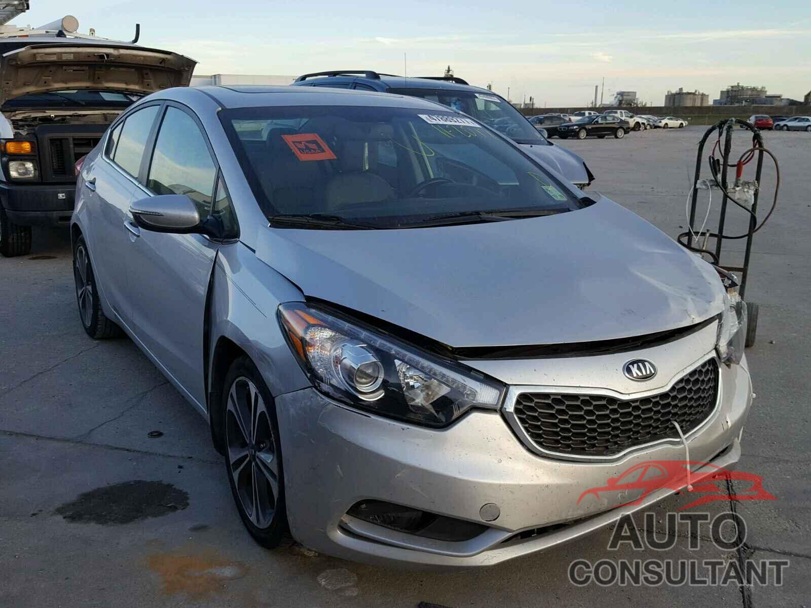 KIA FORTE 2016 - KNAFZ4A80G5485374