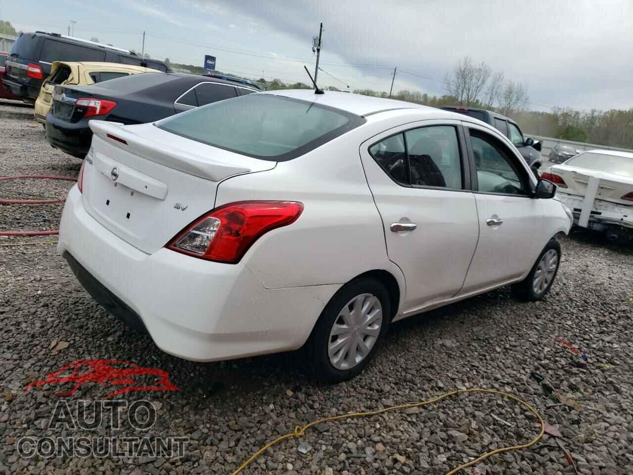 NISSAN VERSA 2019 - 3N1CN7AP3KL829222