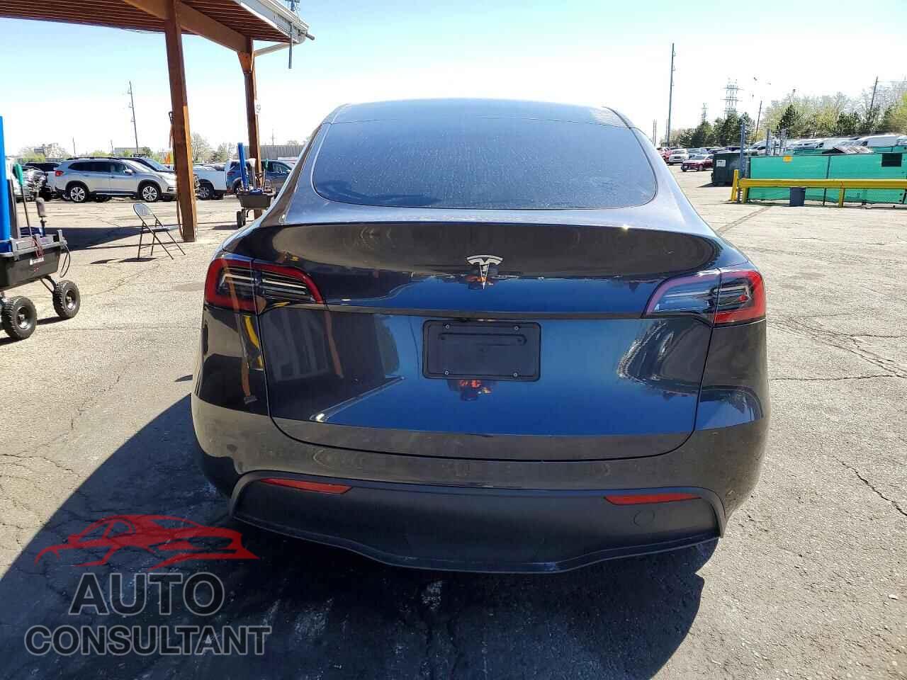 TESLA MODEL Y 2024 - 7SAYGDED3RF202981