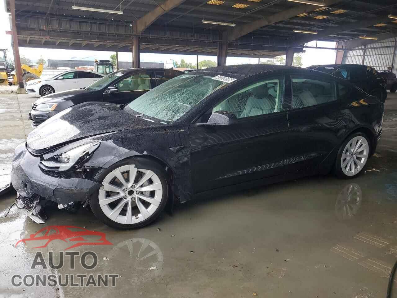 TESLA MODEL 3 2023 - 5YJ3E1EA0PF458929