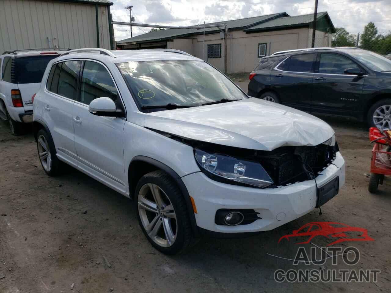 VOLKSWAGEN TIGUAN 2016 - WVGBV7AX6GW078736