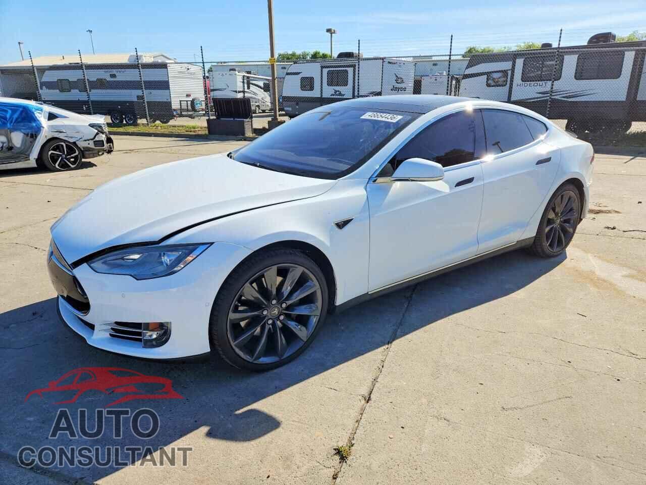 TESLA MODEL S 2016 - 5YJSA1E16GF133905
