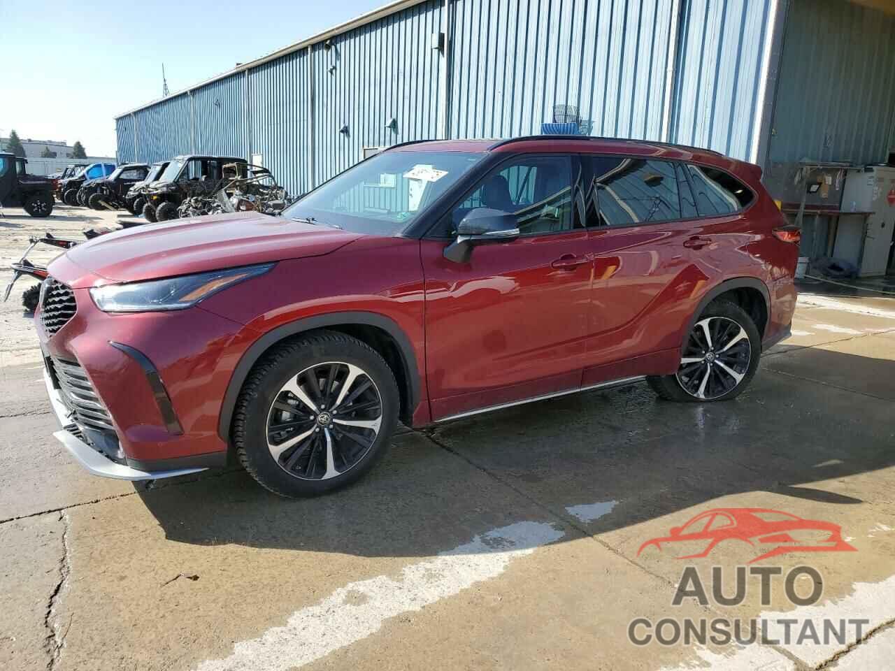 TOYOTA HIGHLANDER 2021 - 5TDJZRBH8MS156274