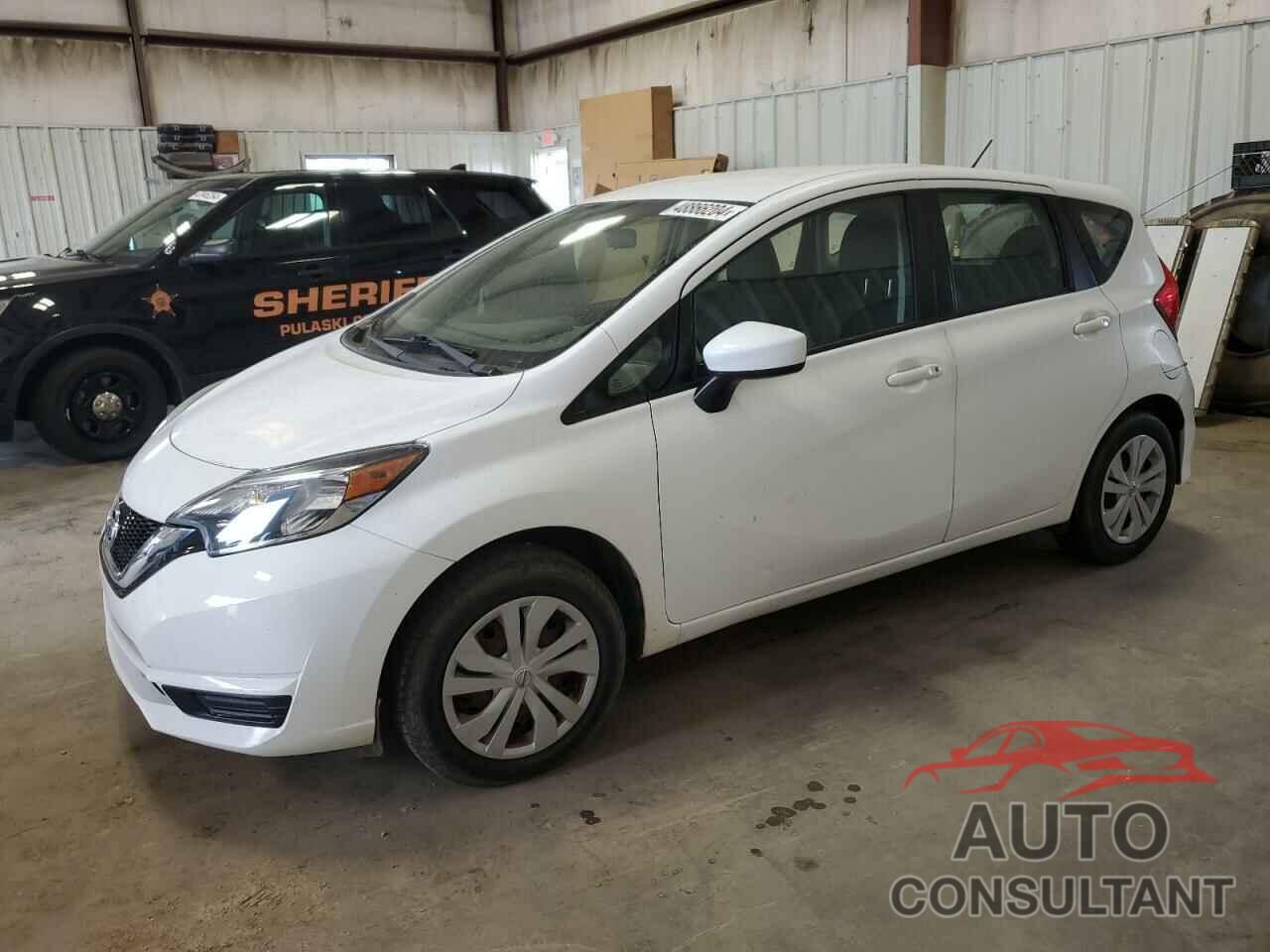 NISSAN VERSA 2018 - 3N1CE2CP8JL353712