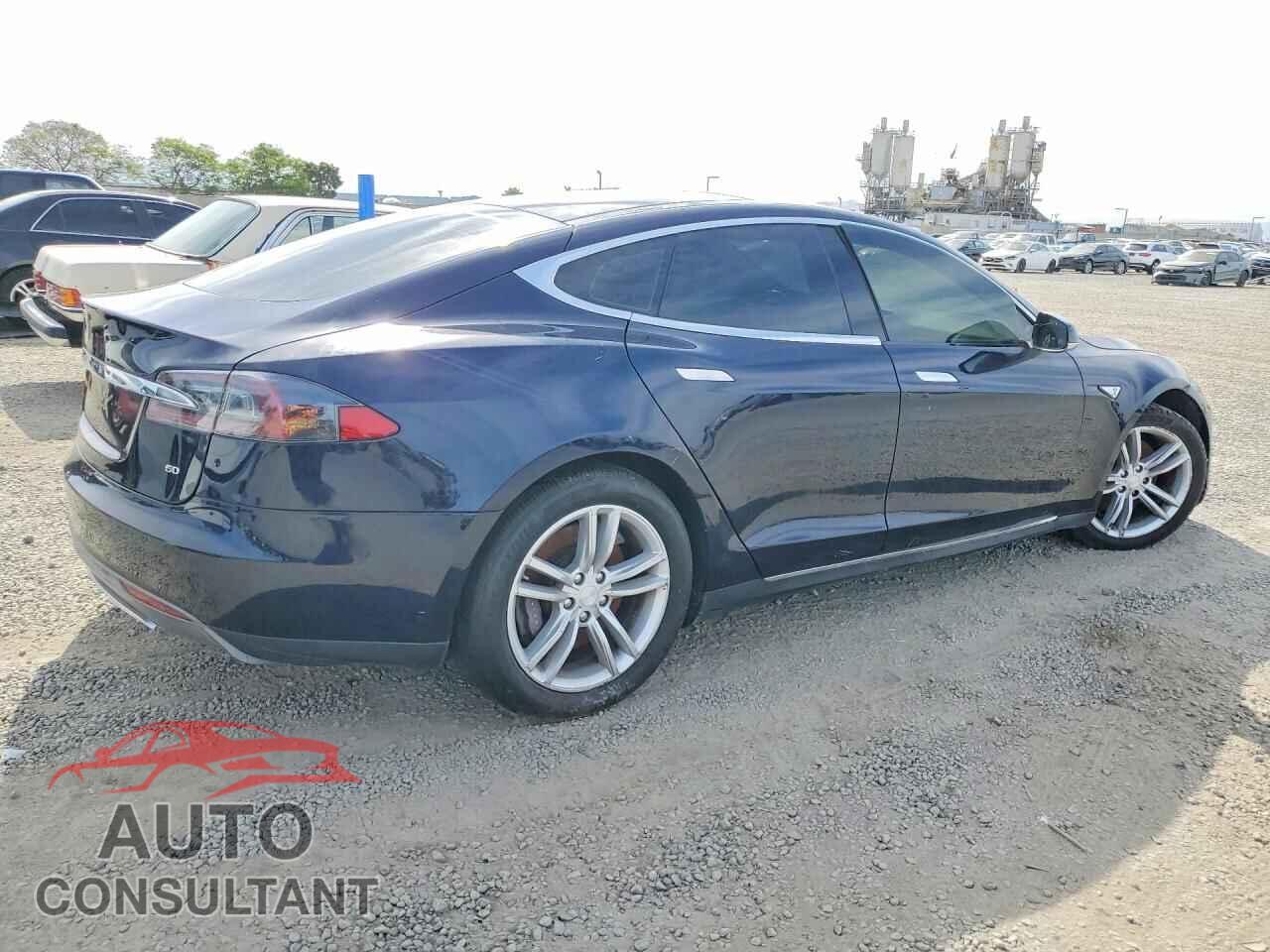 TESLA MODEL S 2014 - 5YJSA1S12EFP32933