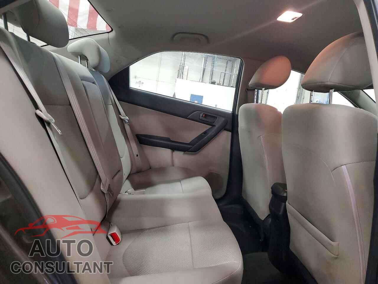 KIA FORTE 2012 - KNAFU4A2XC5548887