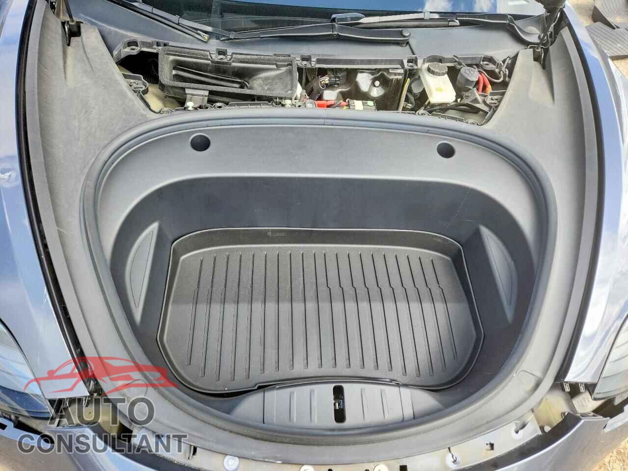 TESLA MODEL 3 2023 - 5YJ3E1EA1PF700790