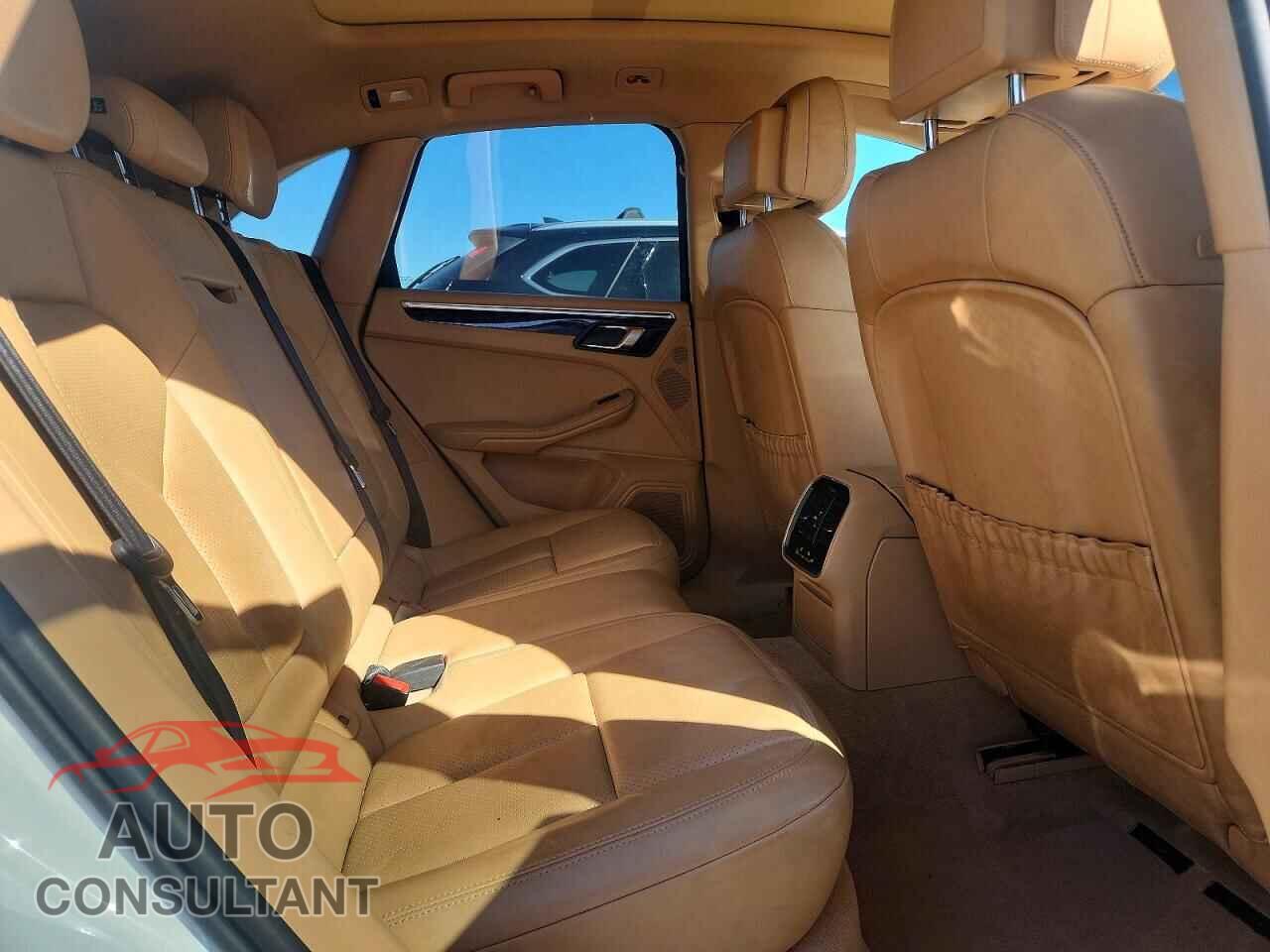 PORSCHE MACAN 2016 - WP1AB2A53GLB45786