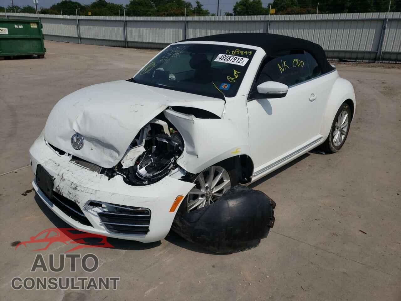 VOLKSWAGEN BEETLE 2019 - 3VW5DAAT9KM505895