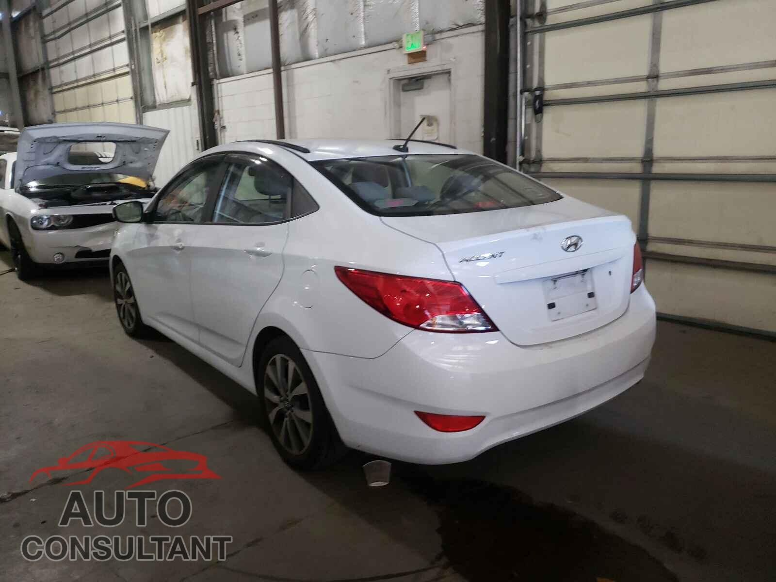 HYUNDAI ACCENT 2017 - KMHCT4AE4HU275019