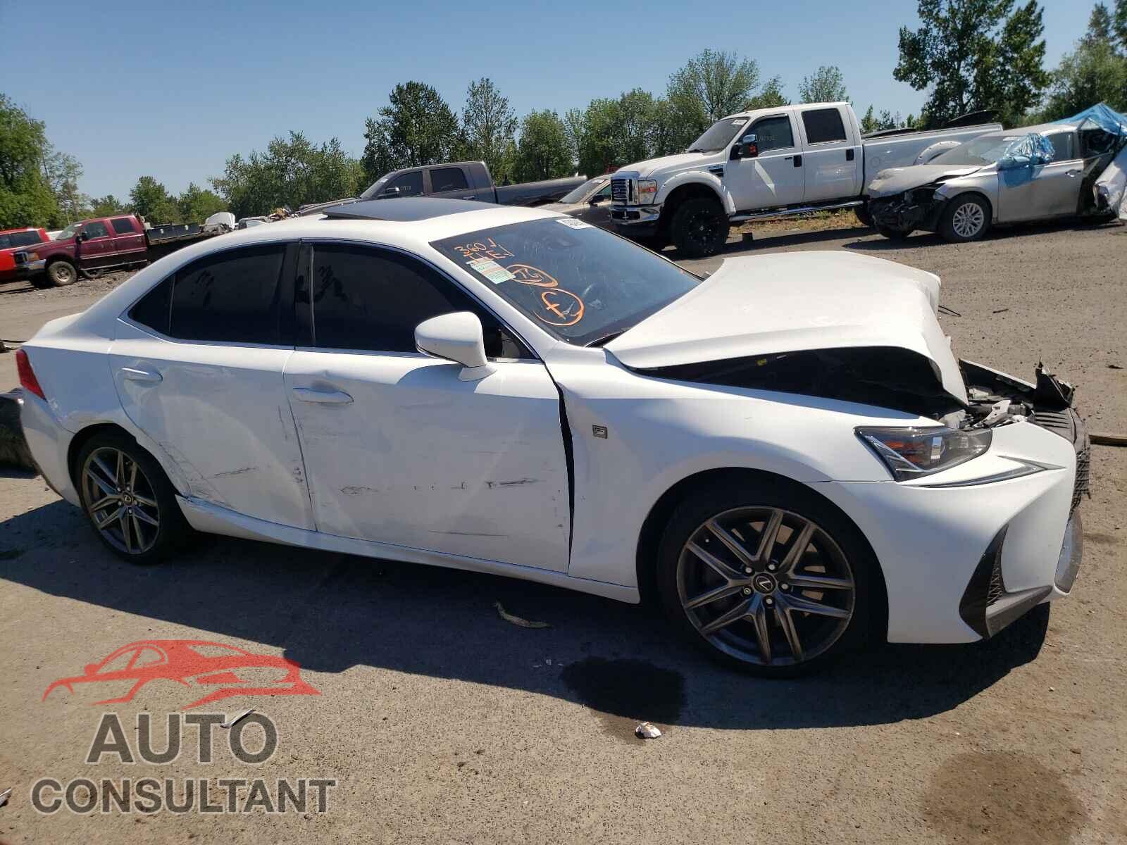 LEXUS IS 2017 - JTHCM1D27H5016860