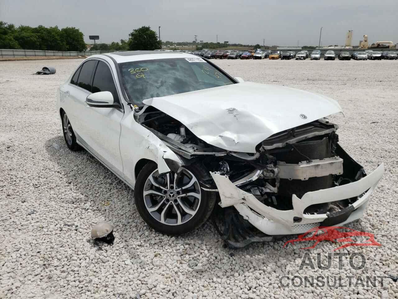 MERCEDES-BENZ C-CLASS 2018 - 55SWF4JB1JU241471
