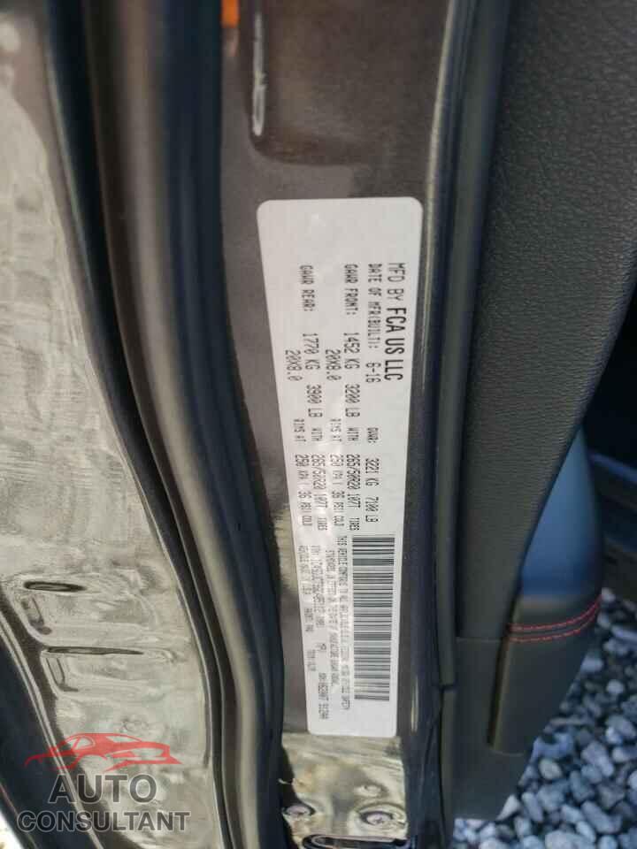 DODGE DURANGO 2016 - 1C4SDJCT9GC485112