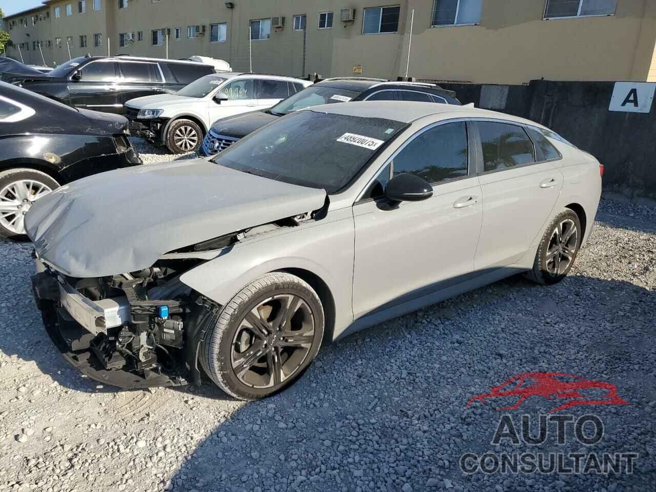 KIA K5 2022 - 5XXG64J27NG108450
