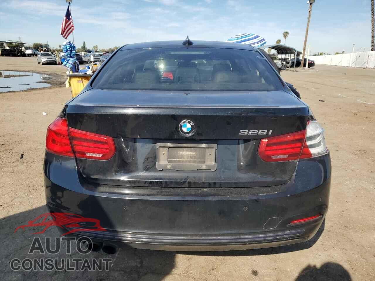 BMW 3 SERIES 2016 - WBA8E9G52GNU29483