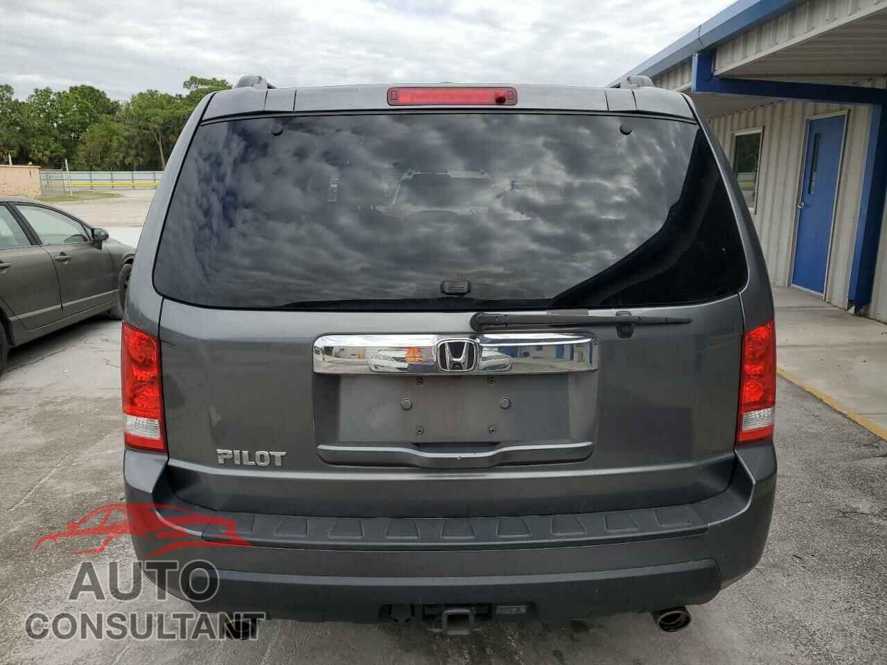 HONDA PILOT 2011 - 5FNYF3H71BB033355