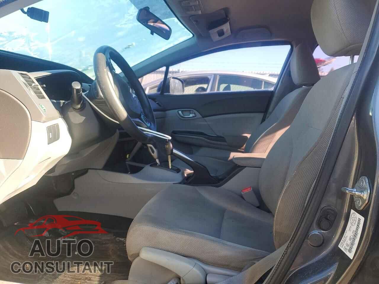 HONDA CIVIC 2012 - 2HGFB2F48CH047160