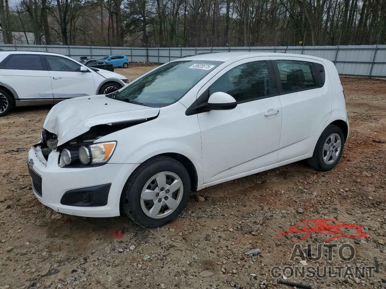 CHEVROLET SONIC 2016 - 1G1JA6SH6G4169247