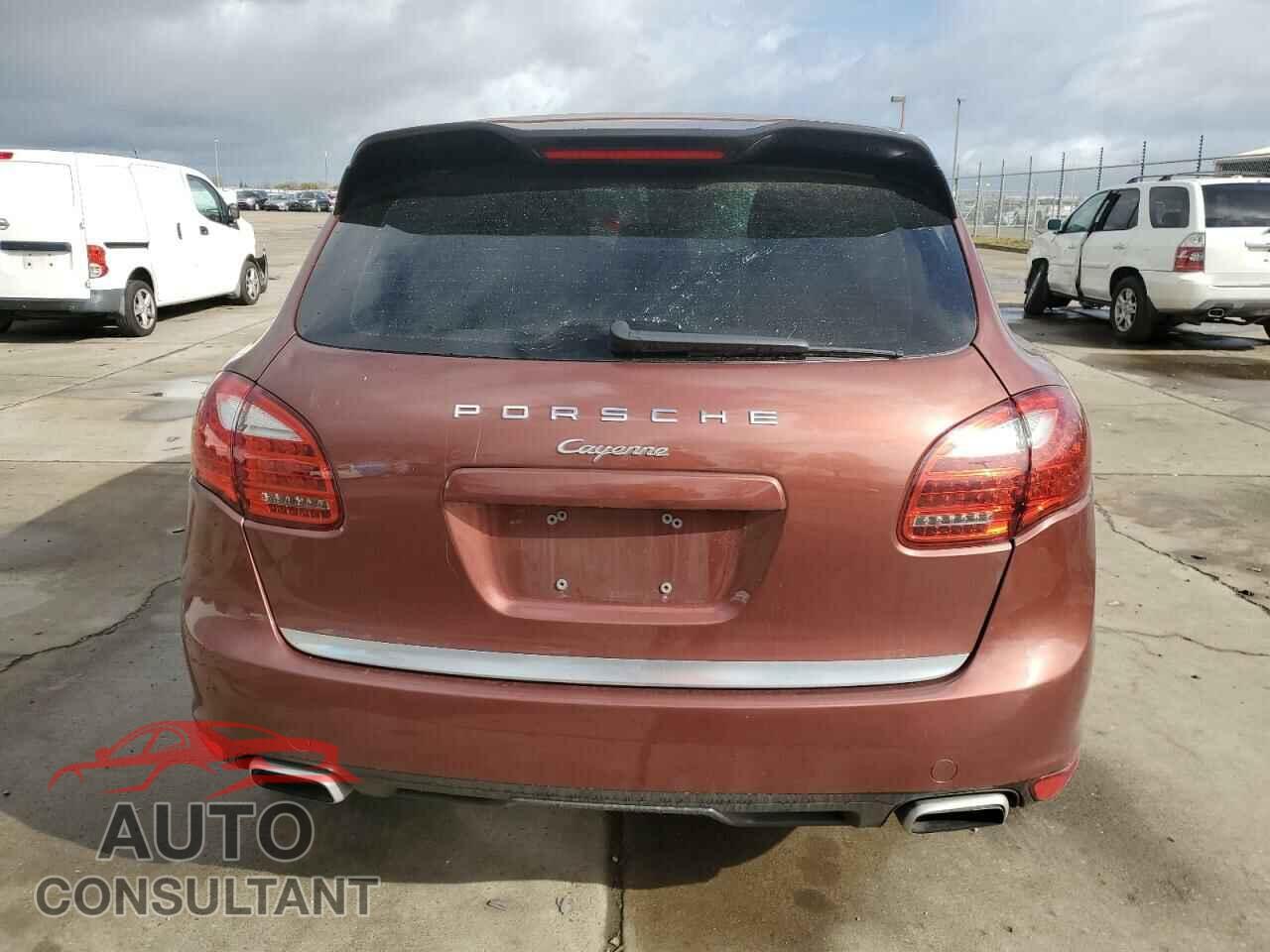 PORSCHE CAYENNE 2012 - WP1AA2A21CLA06372