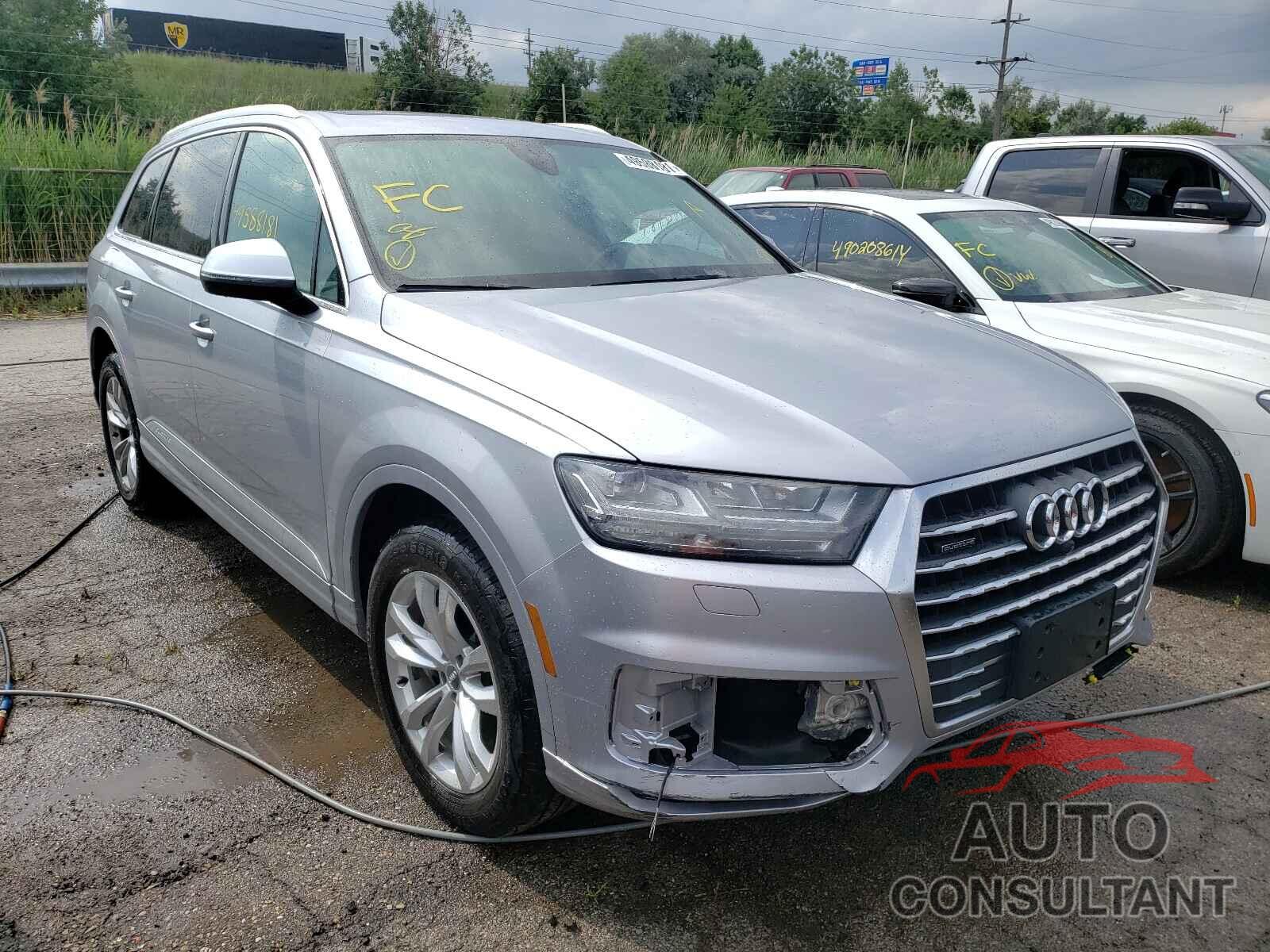 AUDI Q7 2017 - WA1LAAF79HD019813