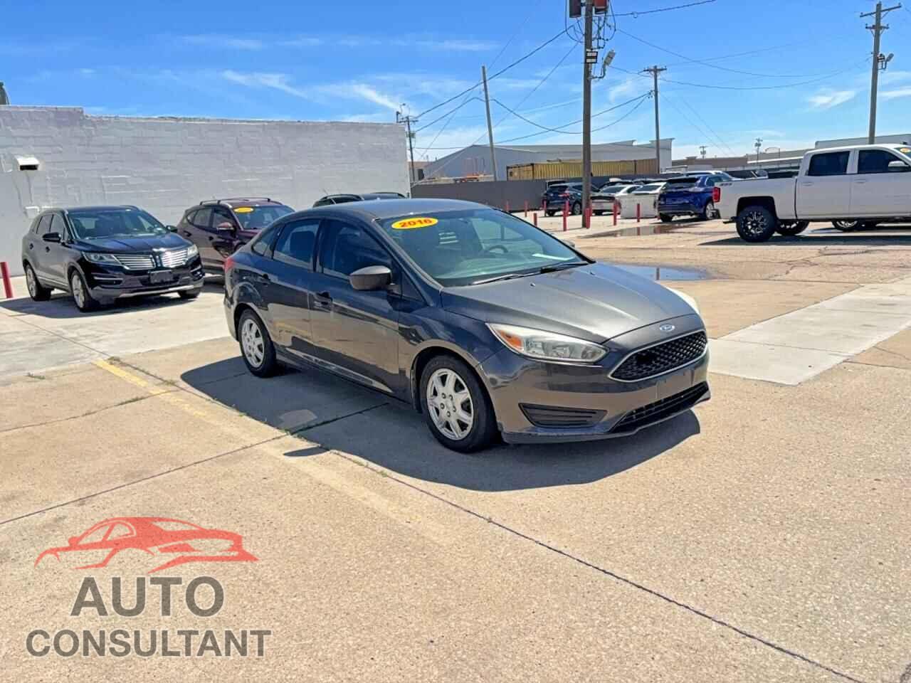 FORD FOCUS 2016 - 1FADP3E29GL293372